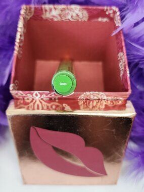 Green Shadow ( 1 Tube )